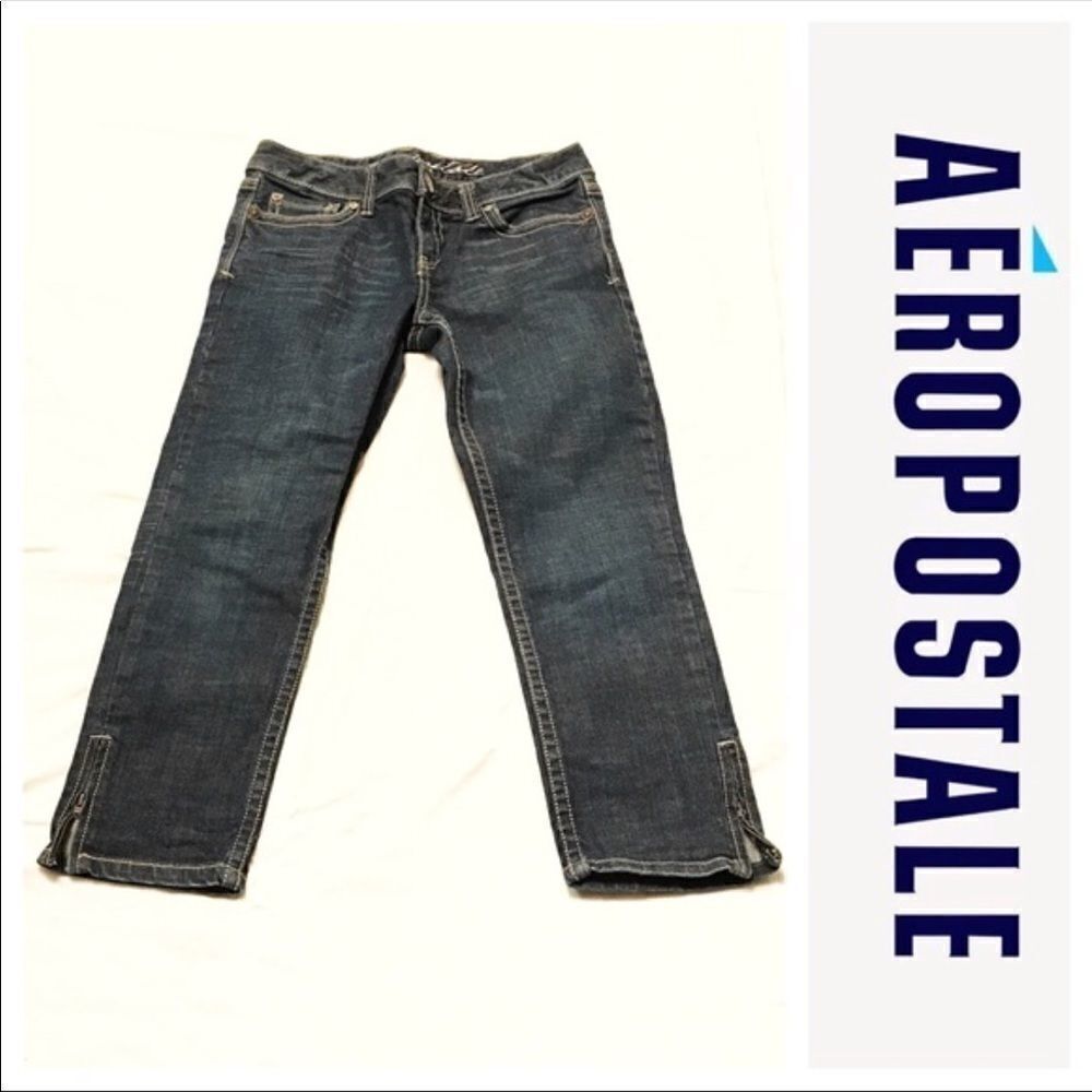 NWOT Aeropostale Denim Capris 